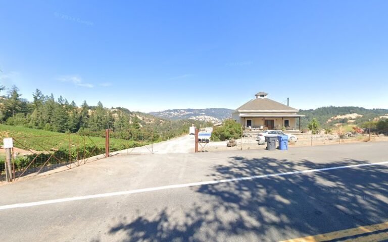 45339 f8b08210c093 768x480