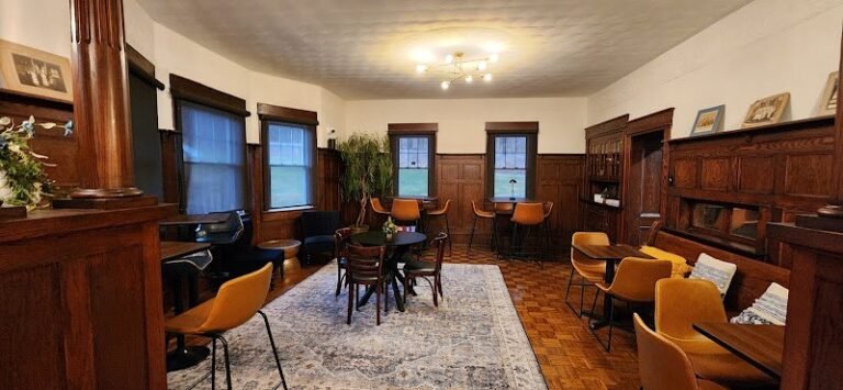 46255 cbdc96837509 768x355