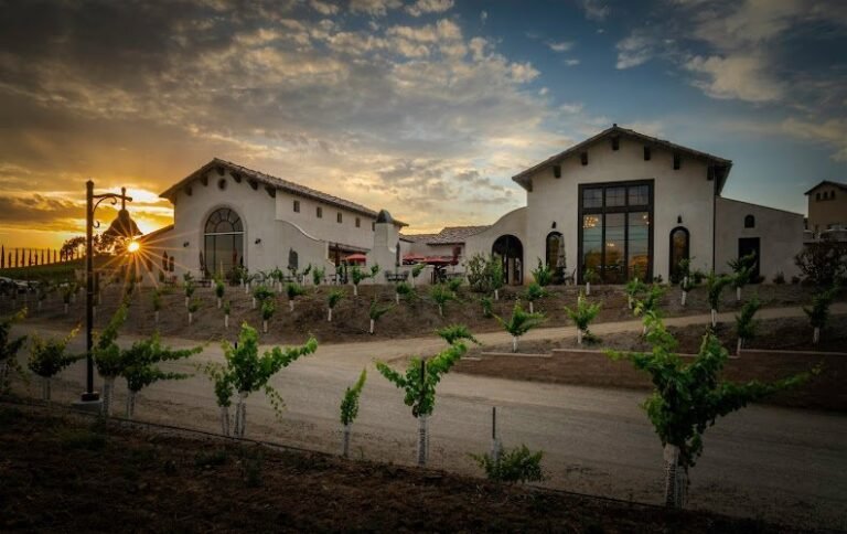 48264 15831b51cd98 768x484