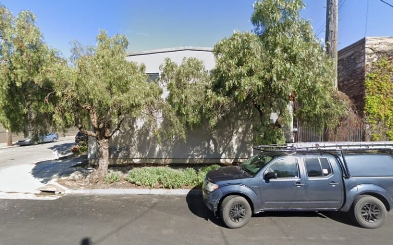 41920 24028096504a 768x480